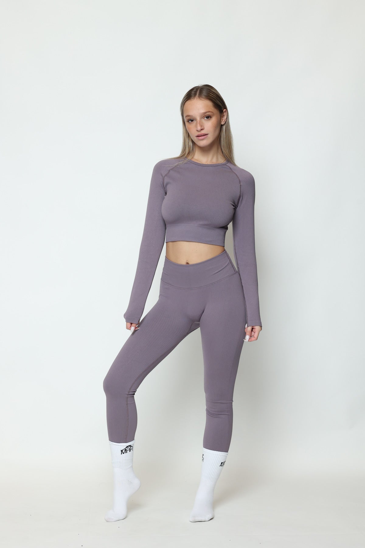 דגם בייקר - טייץ ארוך וחולצה ארוכה-MAR SPORTWEAR