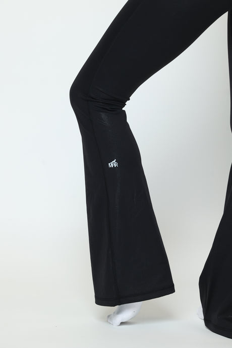 דגם היילי - טופ כתפיות מבריק-MAR SPORTWEAR