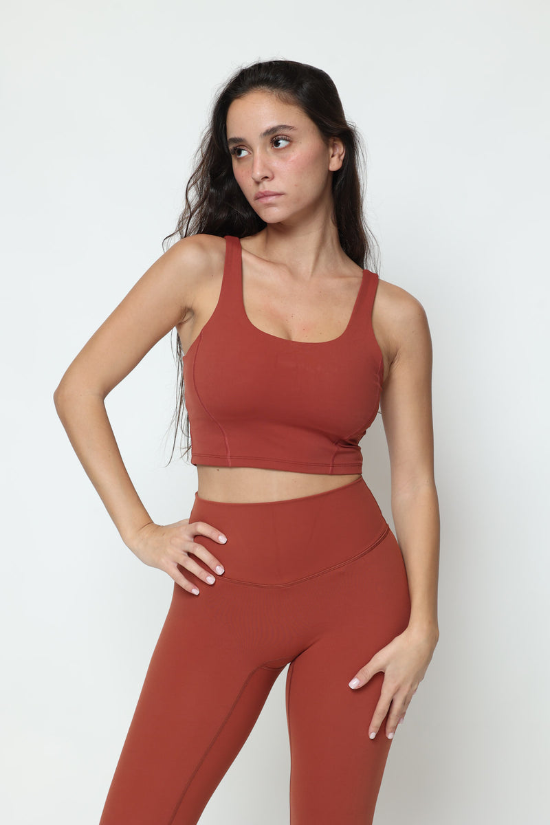 דגם גיין - קרופ טופ כתפיות עבות-MAR