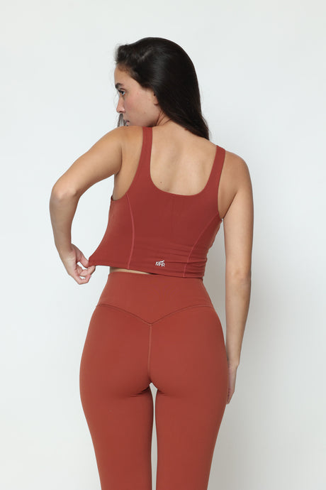 דגם גיין - קרופ טופ כתפיות עבות-MAR