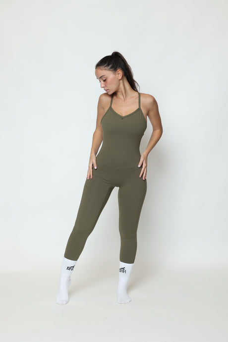 דגם אנה - אוברול היסטרי מחטב-MAR