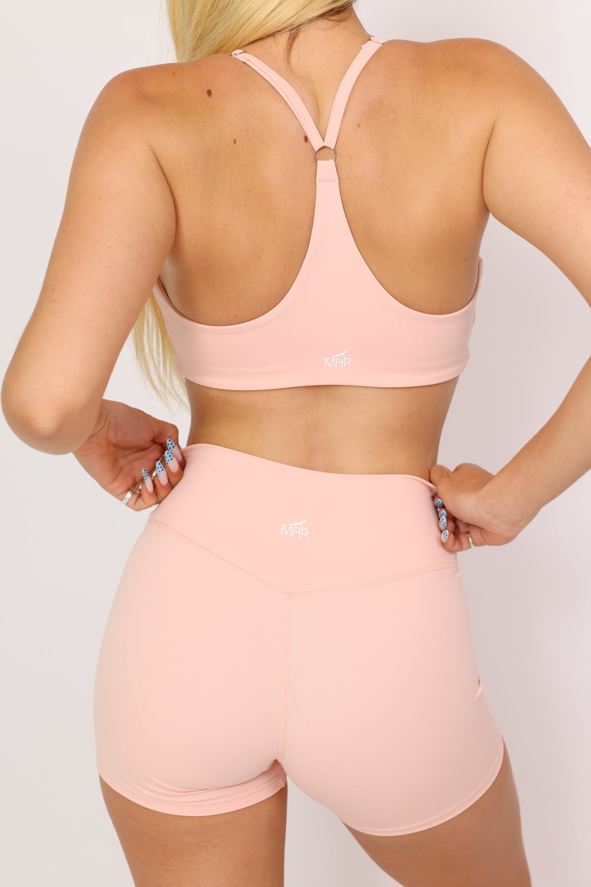 דגם לורן - טייץ קצר מחטב לנשים | MAR SPORTWEAR