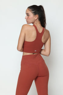 קרופ טופ דגם גיין טופ כתפיות איקס בגב - MAR