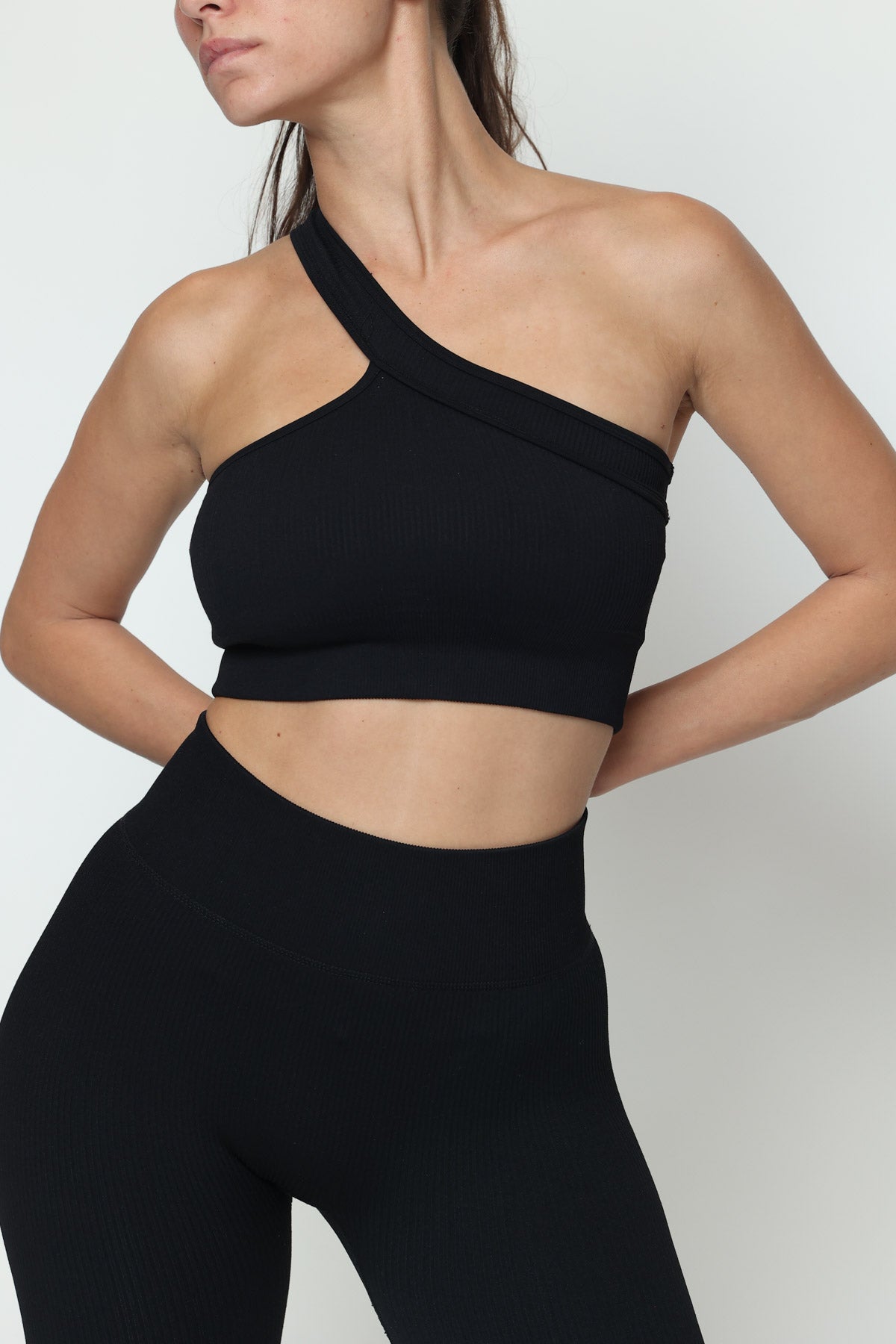 דגם מיה - טופ כתף אחת-MAR SPORTWEAR