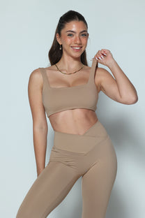 דגם בלייק - טופ כתפיות