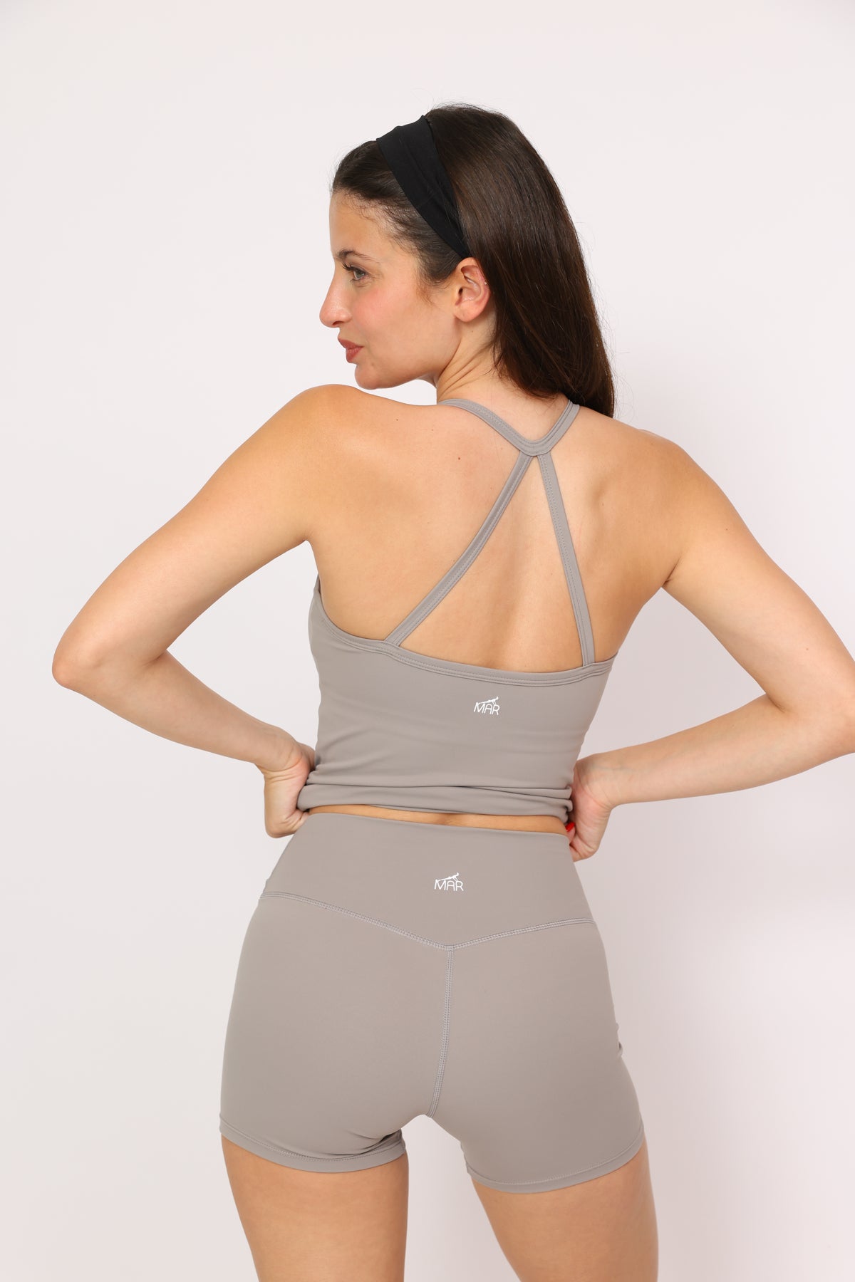 דגם מדיסון - טייץ קצר מחטב לנשים | MAR SPORTWEAR