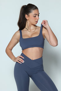 דגם בלייק - טופ כתפיות