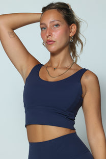 סט דגם אדל - טייץ ארוך וקרופ טופ