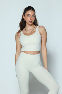 סט דגם אדל - טייץ ארוך וקרופ טופ