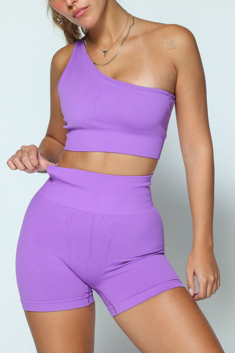 דגם אמה - טייץ קצר מחטב עם כיווצים