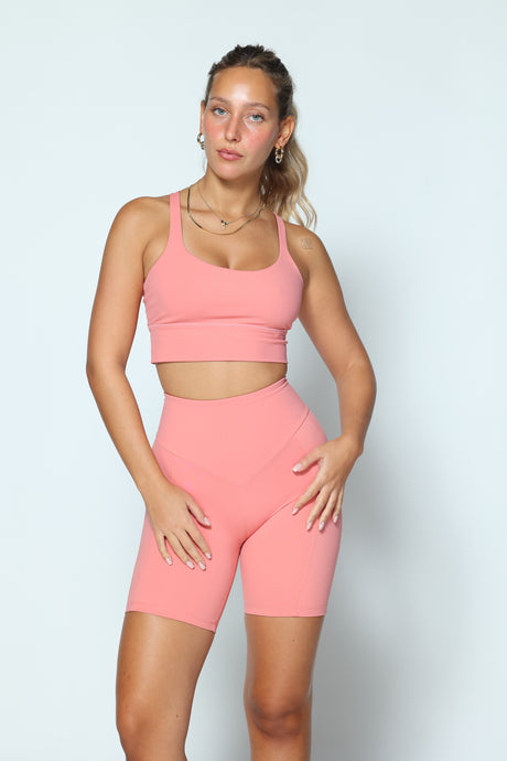 דגם לולה - טייץ קצר מחטב וטופ תואם