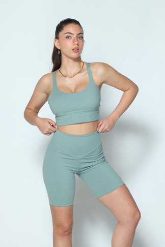 דגם לולה - טייץ קצר מחטב וטופ תואם