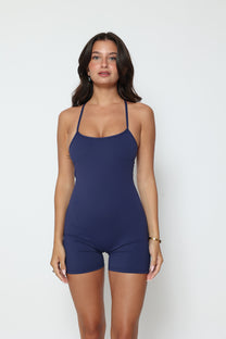 דגם אריאן - אוברול היסטרי קצר עם כיווצים