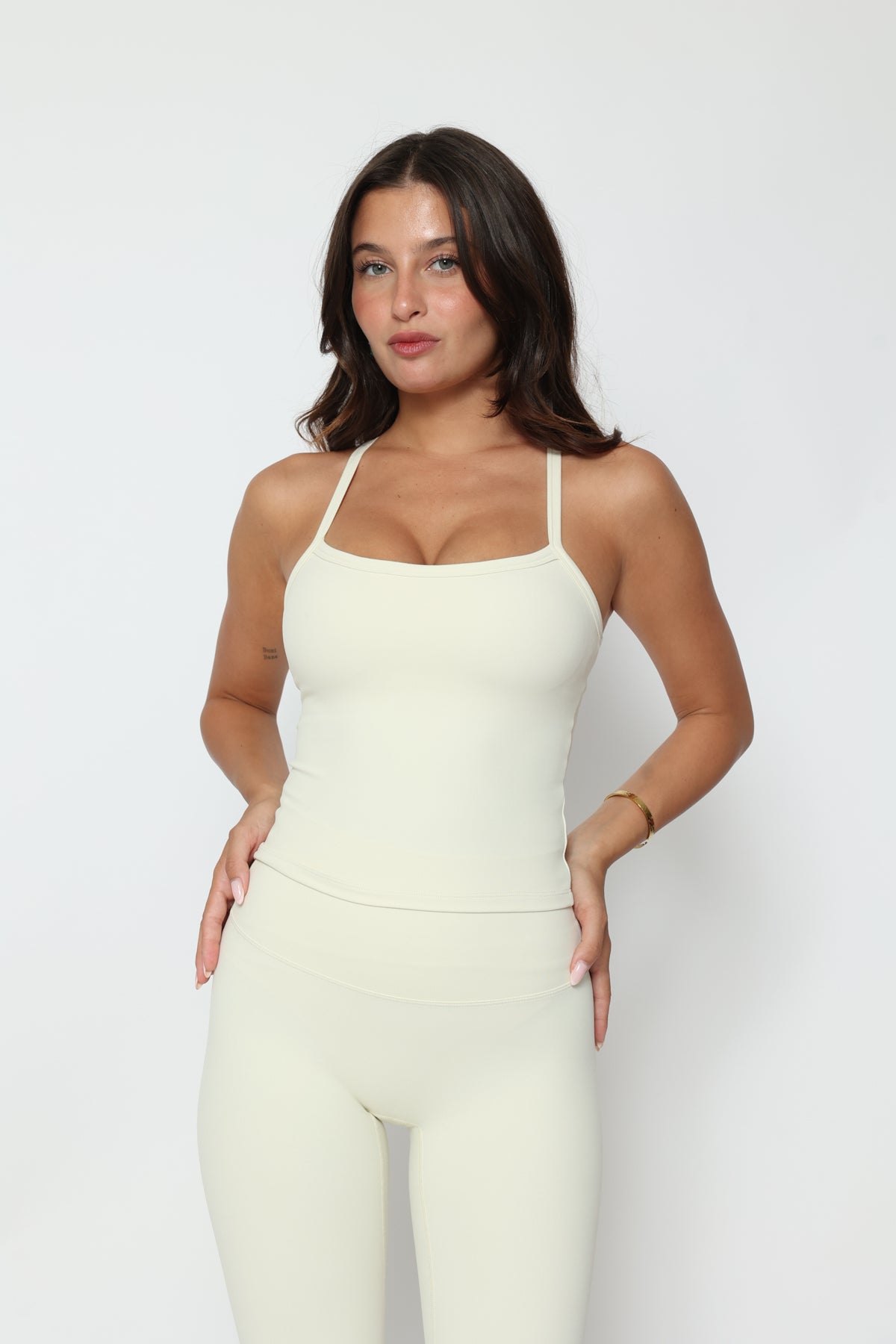 דגם ויולט - טופ כתפיות