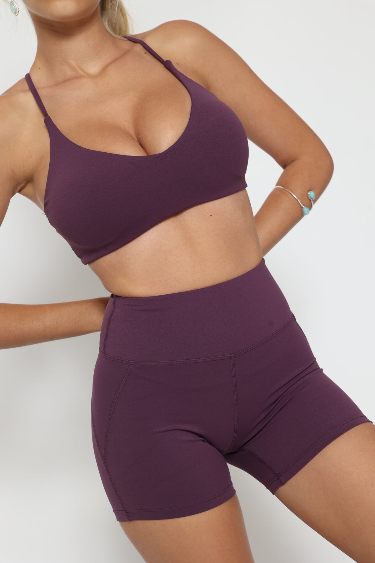 דגם ליה - טייץ קצר מחטב