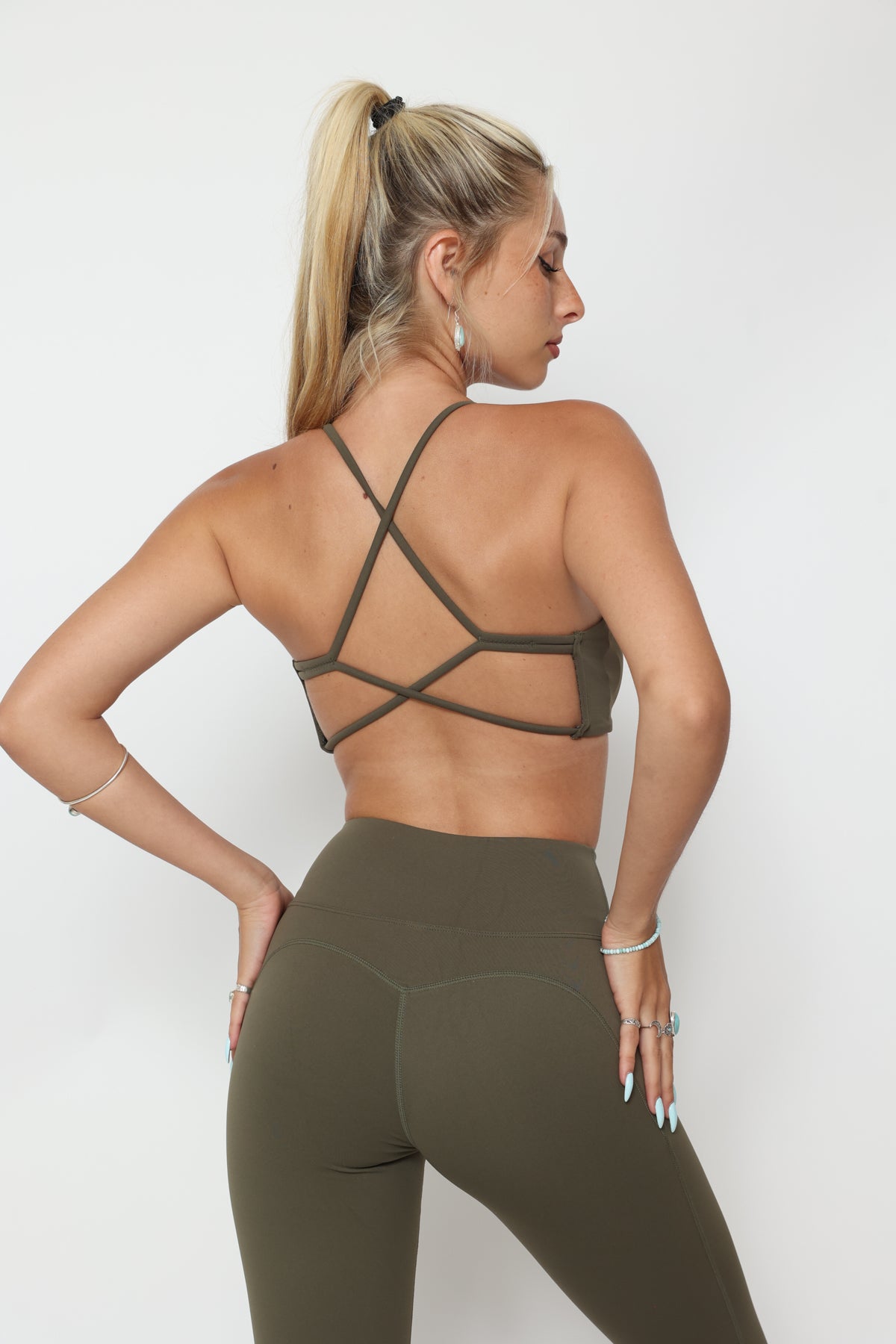 דגם ליה - טופ כתפיות