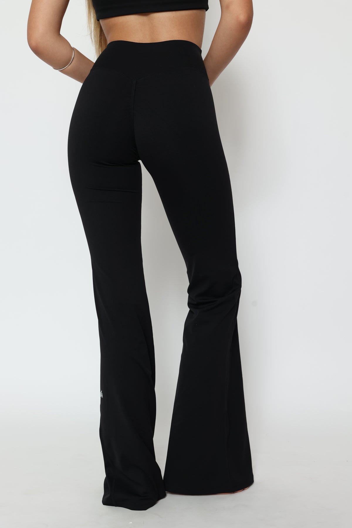 דגם לורן - טייץ מתרחב מחטב