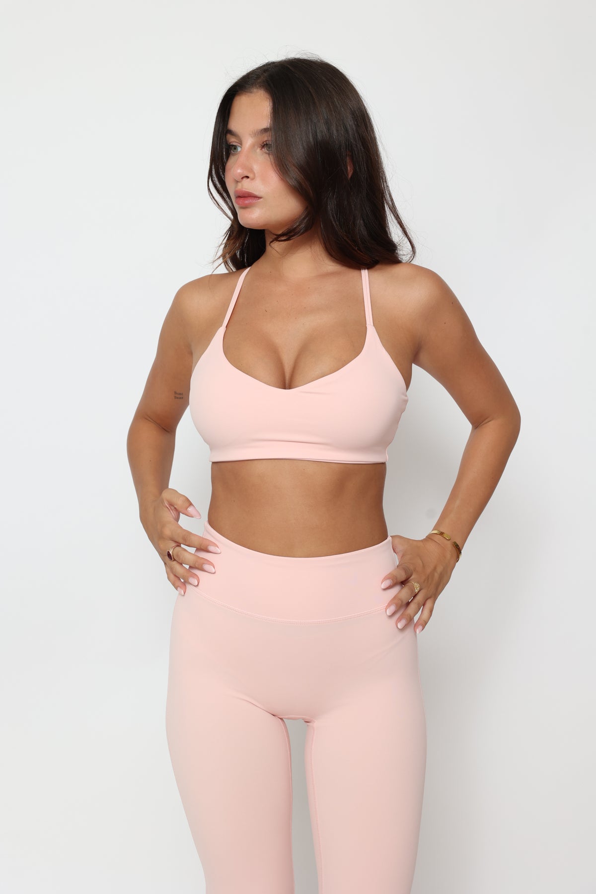 דגם לורן - טופ כתפיות דקות