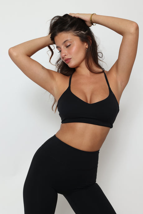 דגם לורן - טופ כתפיות דקות