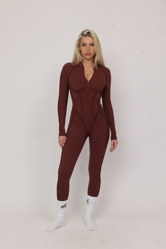 דגם אשלי - אוברול היסטרי עם תפרים בולטים