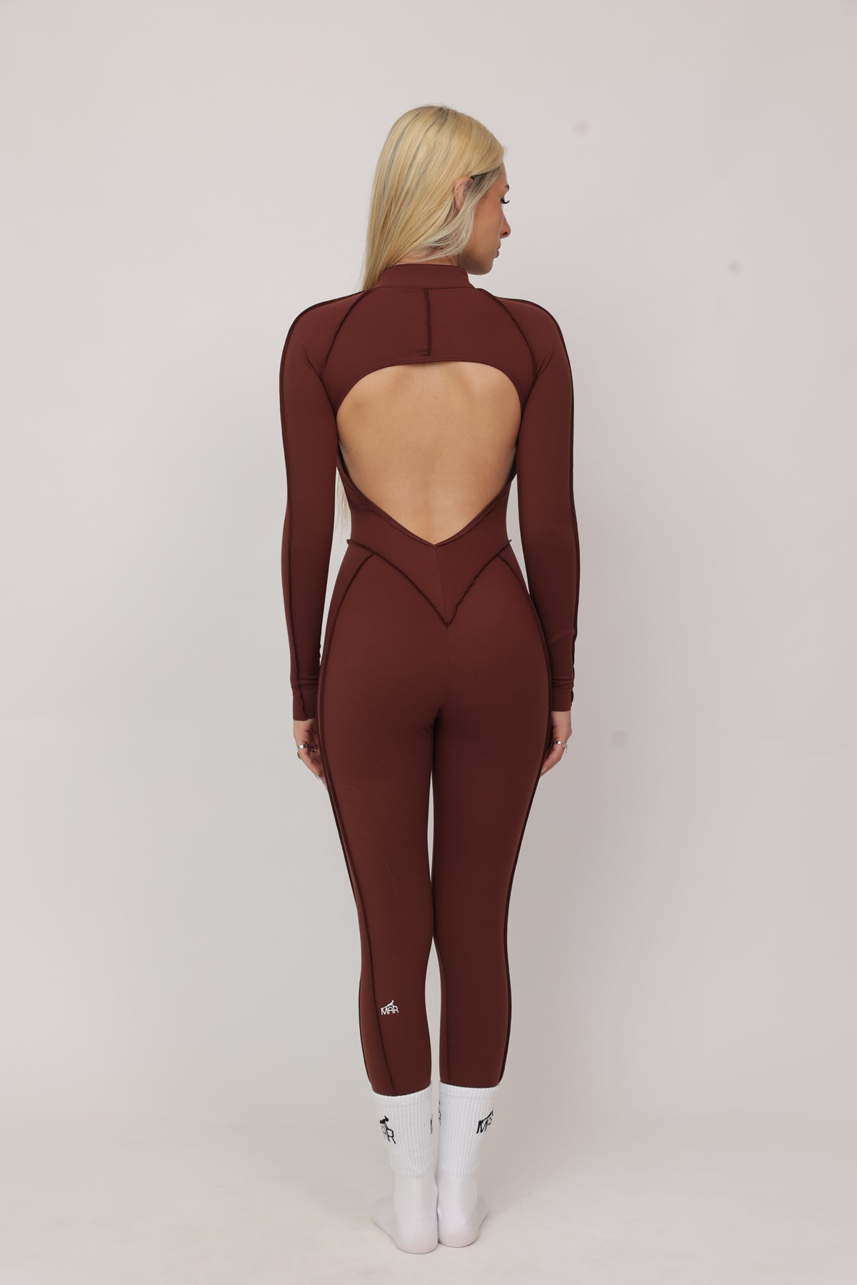 דגם אשלי - אוברול היסטרי עם תפרים בולטים