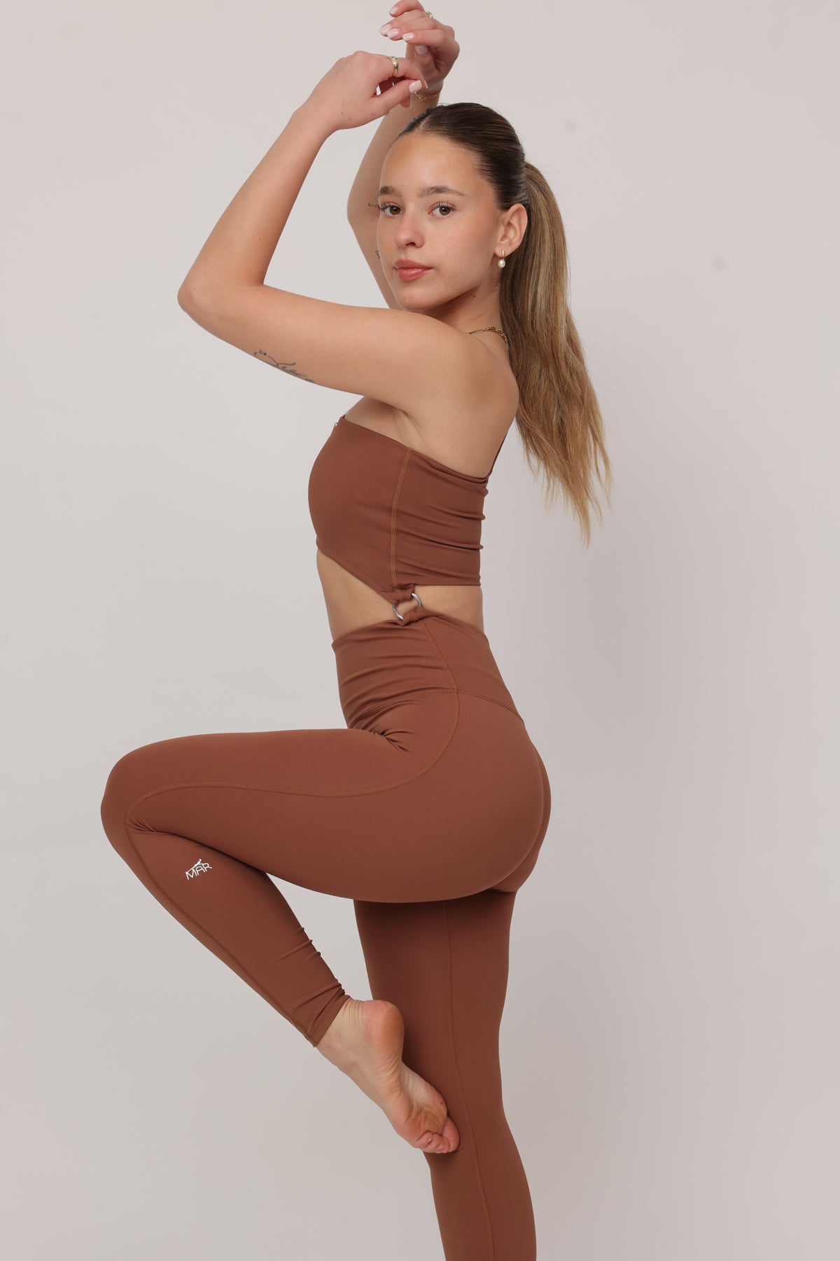 דגם ריף - אוברול טייץ ארוך וטופ כתף אחת