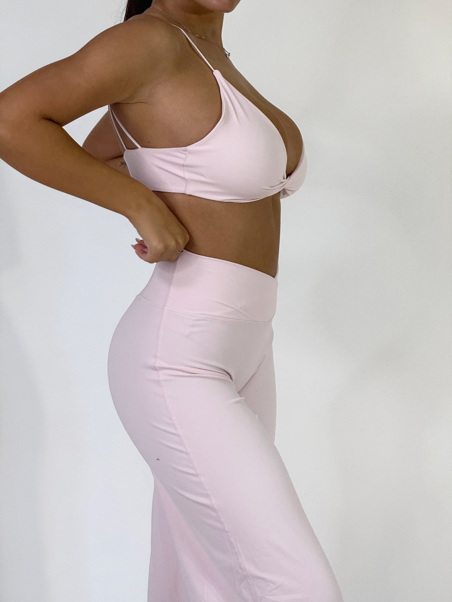 דגם אדל - טופ כתפיות | MAR SPORTWEAR