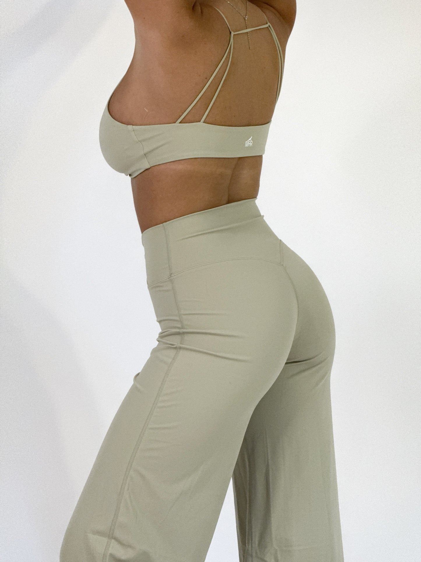 דגם אדל - טופ כתפיות | MAR SPORTWEAR